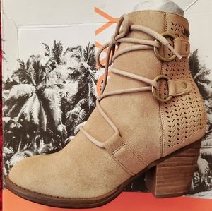 Women's ROXY Wallis Boots (Booties)